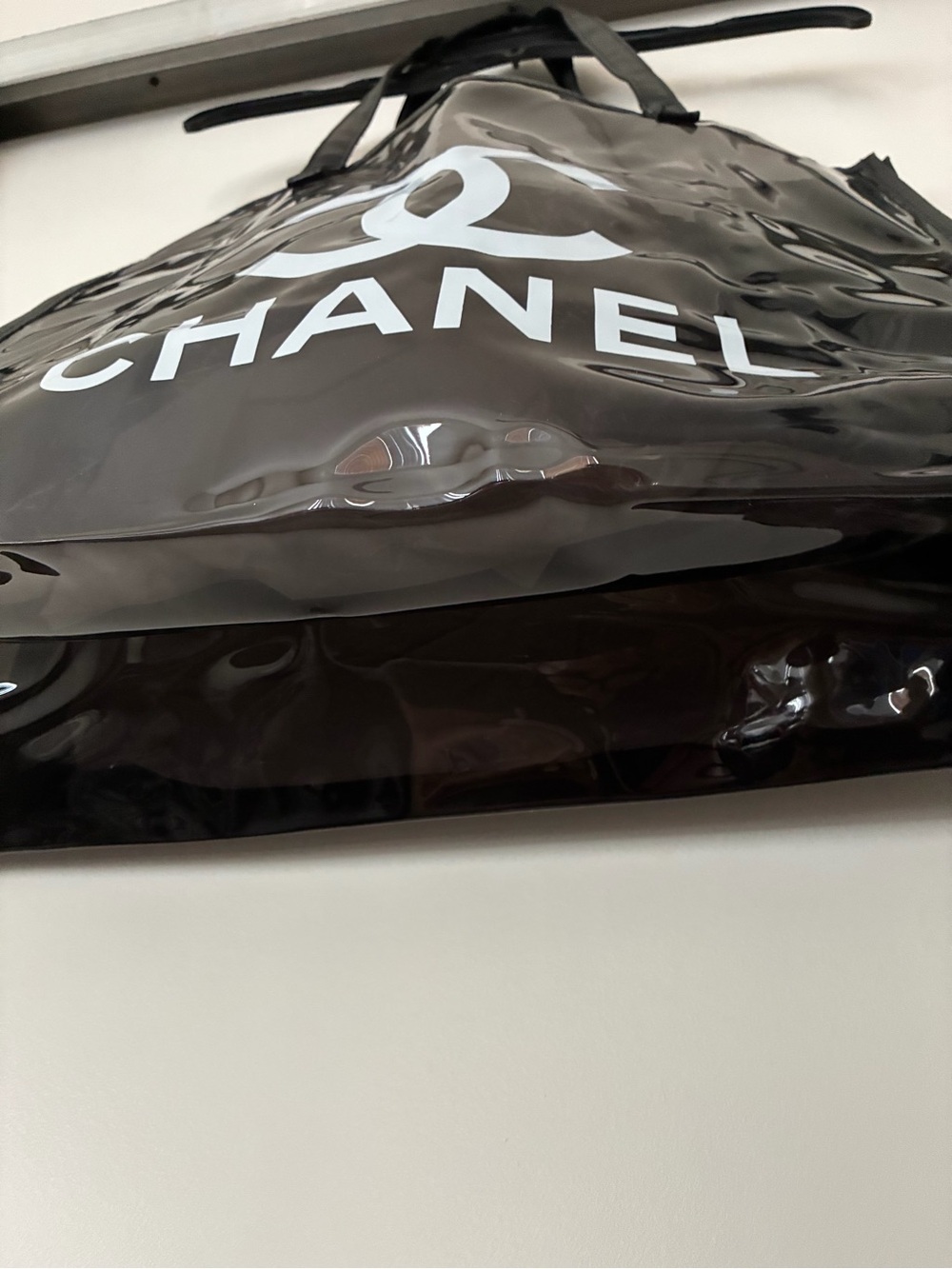 New Chanel Jelly Tote Bag Black and White - Picture 3 of 5